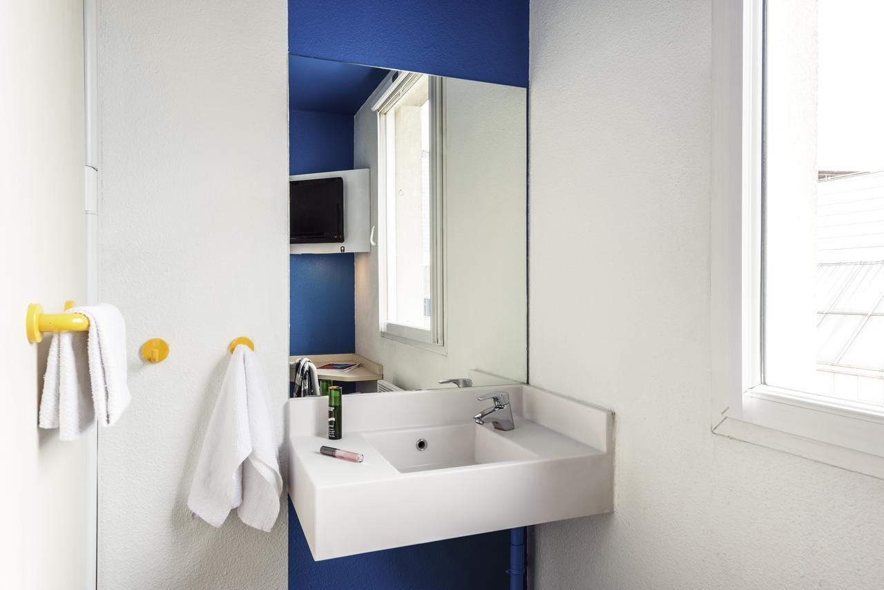 Hotelf1 Salon De Provence Экстерьер фото