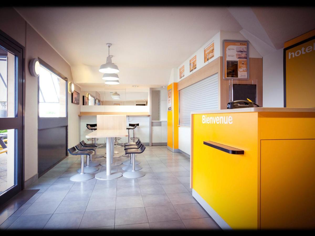 Hotelf1 Salon De Provence Экстерьер фото